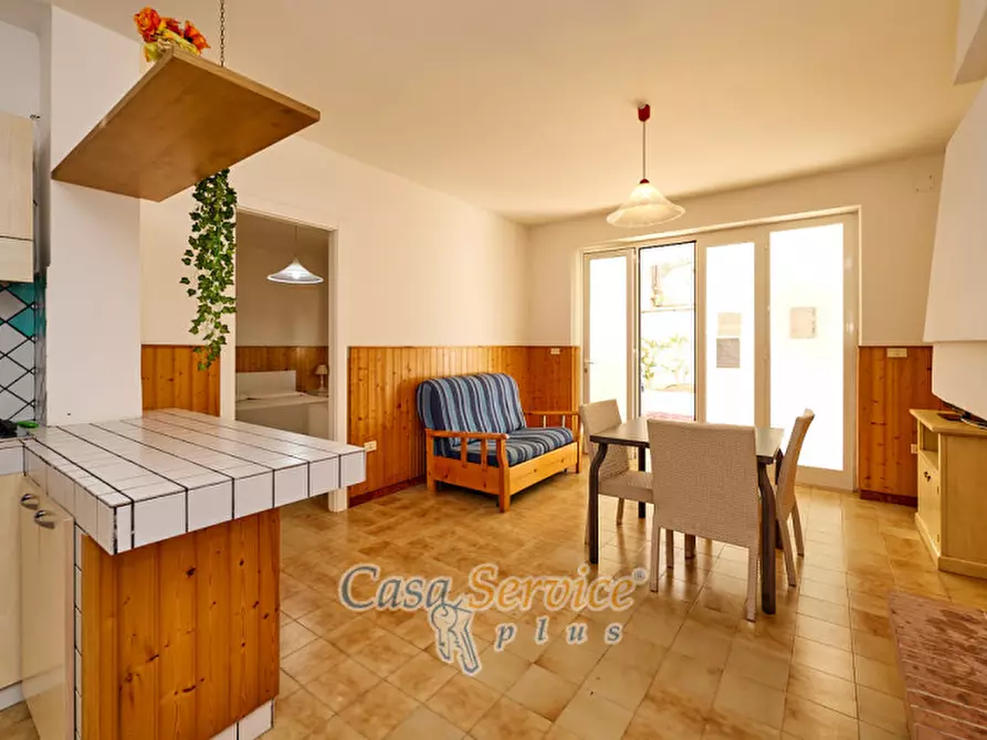 Immagine 69 di Hotel in vendita  in Via Amalfi a Taviano