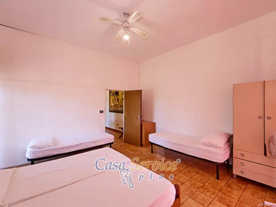 Immagine 91 di Hotel in vendita  in Via Amalfi a Taviano