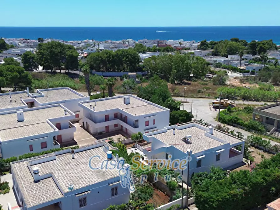 Immagine 105 di Hotel in vendita  in Via Amalfi a Taviano