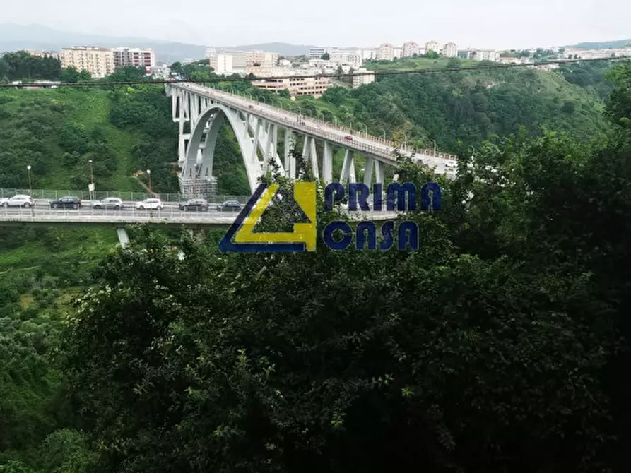 Immagine 22 di Appartamento in vendita  in LARGHETTO SPIRITO SANTO a Catanzaro