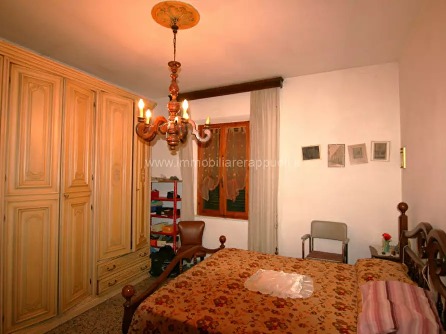 Immagine 13 di Villetta a schiera in vendita  a Sinalunga