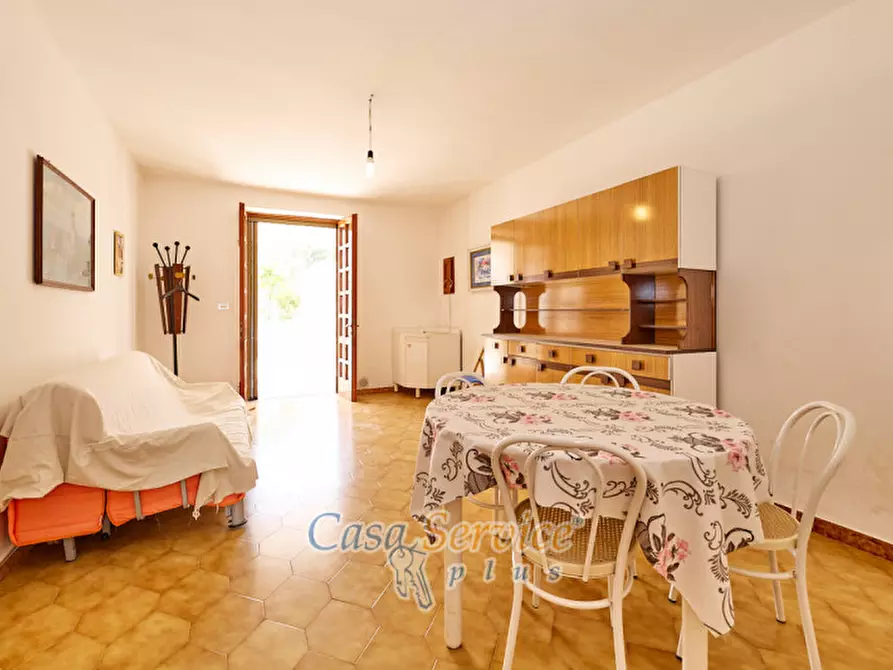 Immagine 17 di Appartamento in vendita  in Via Belvedere a Taviano