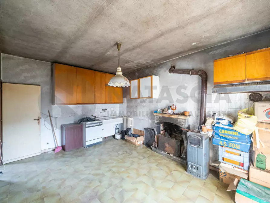 Immagine 10 di Appartamento in vendita  in VIA SAN GIOVANNI GUALBERTO TOSI a Reggello