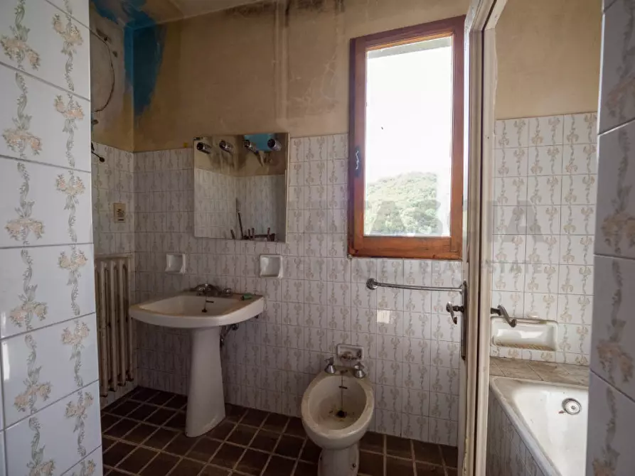 Immagine 17 di Appartamento in vendita  in VIA SAN GIOVANNI GUALBERTO TOSI a Reggello