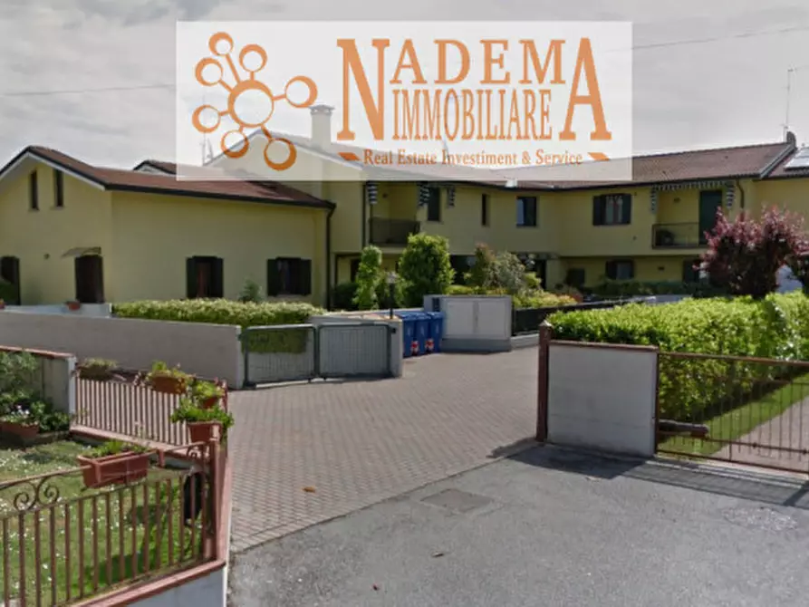 Immagine 1 di Appartamento in vendita  in VIA PASTRENGO 23 a Paese