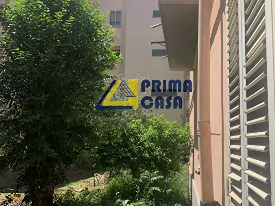 Immagine 1 di Appartamento in vendita  in via chimirri a Catanzaro