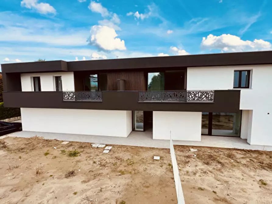 Immagine 3 di Appartamento in vendita  in Via Serenissima a Noventa Padovana