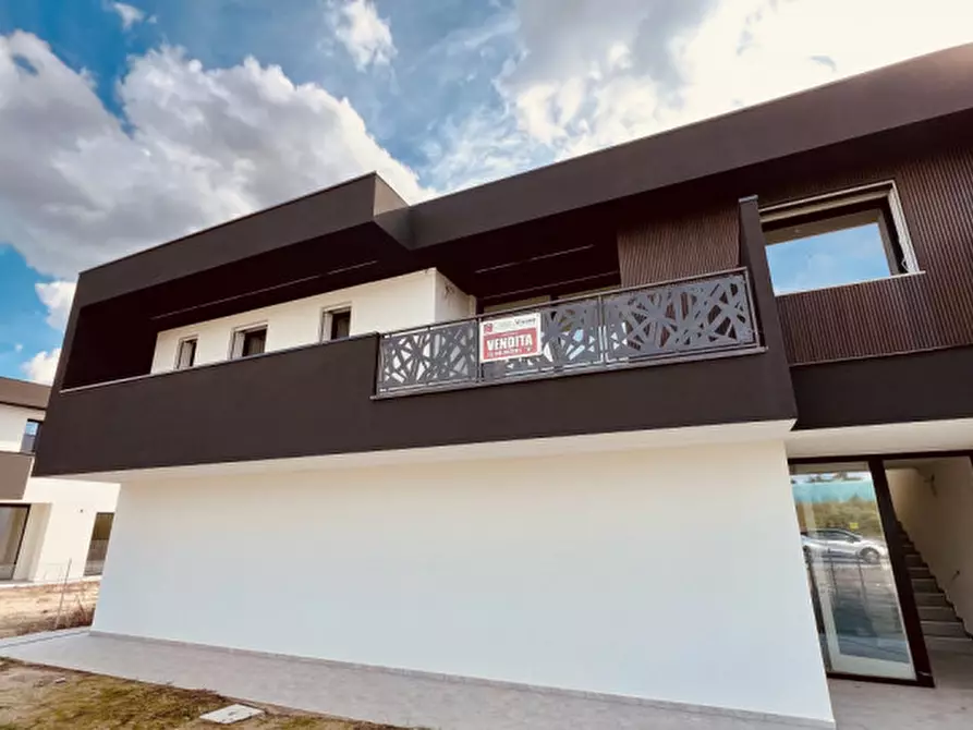 Immagine 4 di Appartamento in vendita  in Via Serenissima a Noventa Padovana