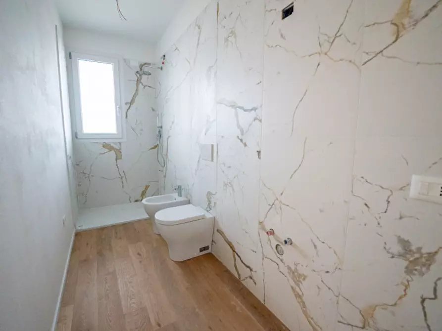 Immagine 18 di Appartamento in vendita  in Via Serenissima a Noventa Padovana