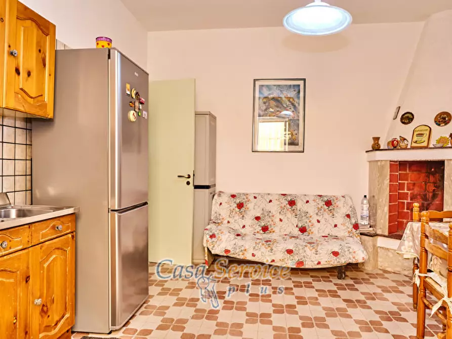 Immagine 3 di Casa bifamiliare in vendita  in Via Dei Garofani a Gallipoli