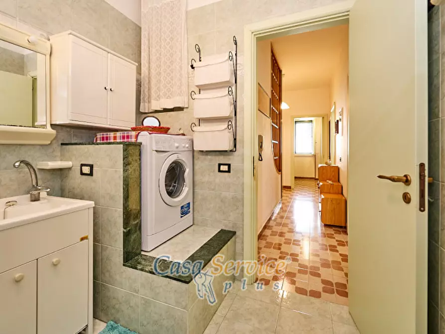 Immagine 10 di Casa bifamiliare in vendita  in Via Dei Garofani a Gallipoli