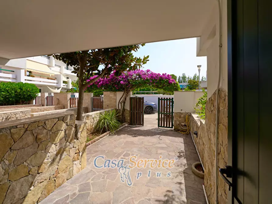 Immagine 26 di Casa bifamiliare in vendita  in Via Dei Garofani a Gallipoli