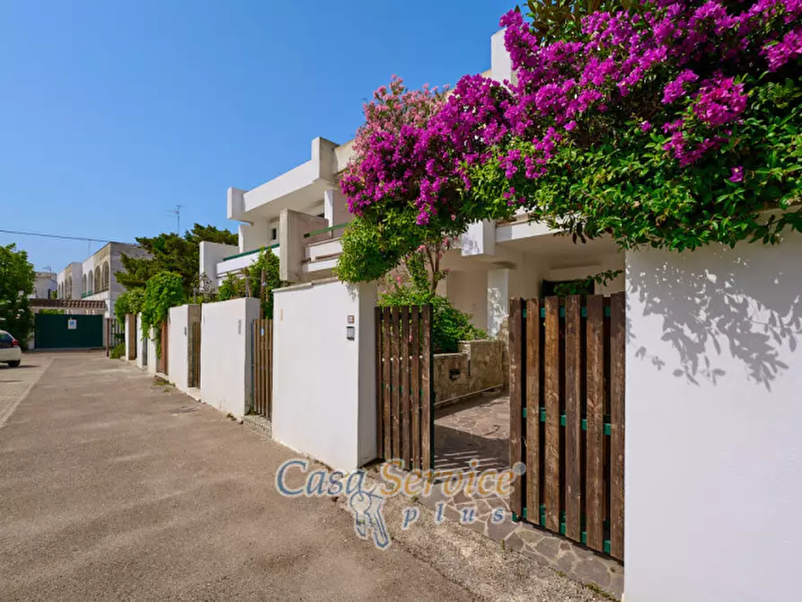 Immagine 27 di Casa bifamiliare in vendita  in Via Dei Garofani a Gallipoli