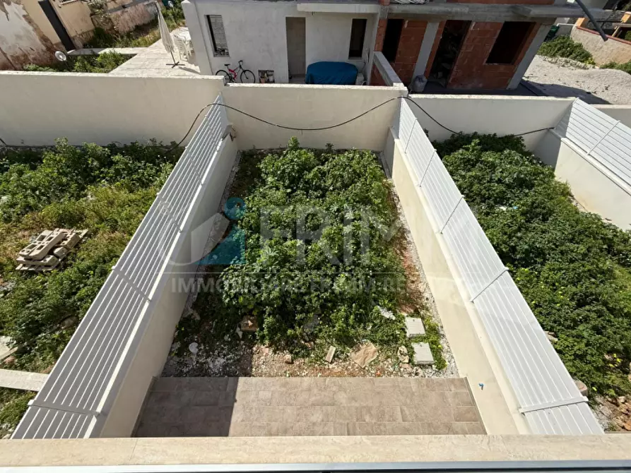 Immagine 24 di Casa trifamiliare in vendita  in Via Escrivà a Terrasini