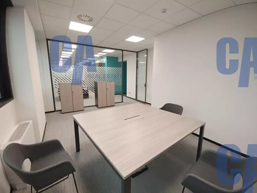 Immagine 12 di Palazzo in affitto  in VIA ANNA MARIA MOZZONI a Milano