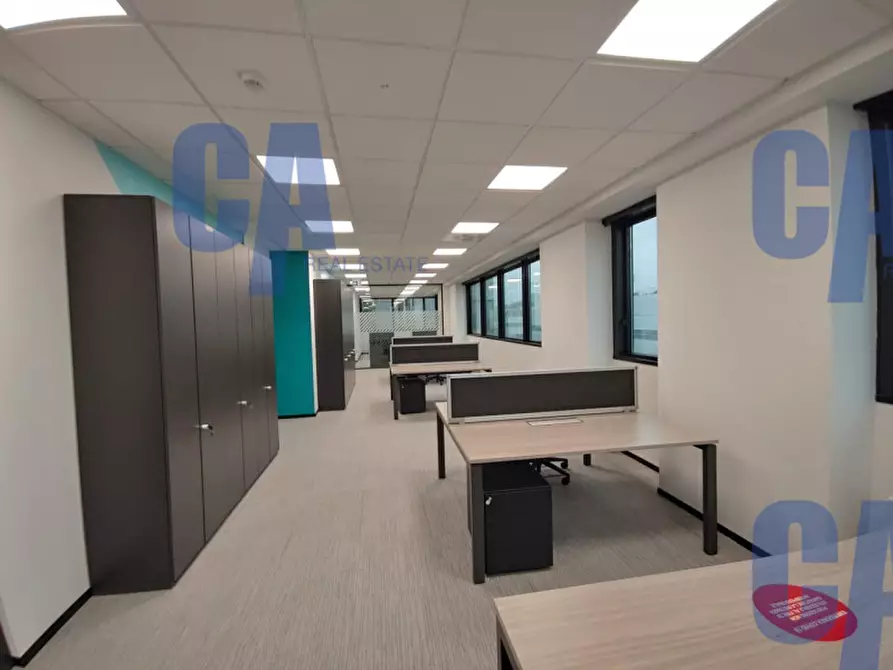 Immagine 17 di Palazzo in affitto  in VIA ANNA MARIA MOZZONI a Milano