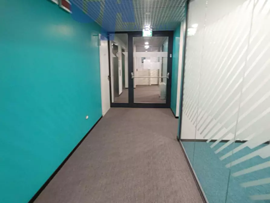 Immagine 19 di Palazzo in affitto  in VIA ANNA MARIA MOZZONI a Milano