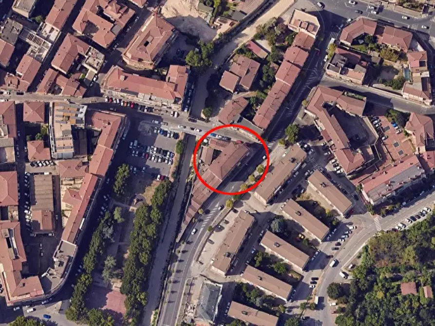 Immagine 17 di Negozio in vendita  in Viale Luigi Campofregoso, N. 250 a Terni