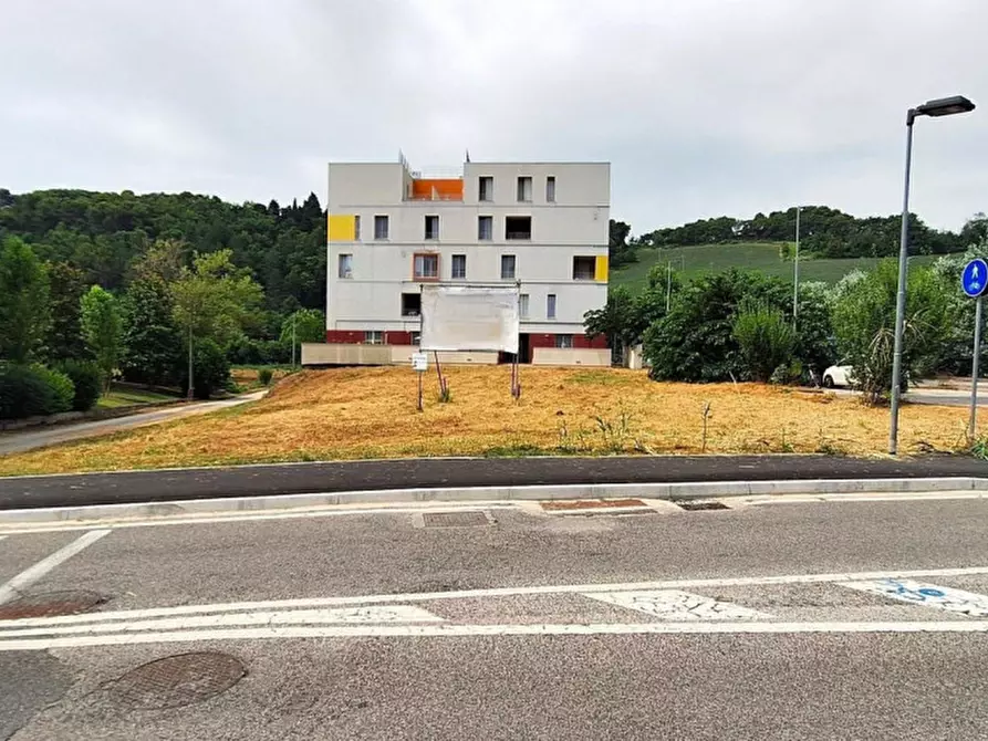 Immagine 10 di Terreno in vendita  in Località Vismara - Cattabrighe, N. Snc a Pesaro