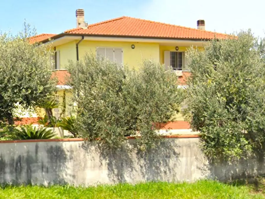 Immagine 1 di Casa indipendente in vendita  in Strada Migliara 54 sx, N. 1955 a Pontinia