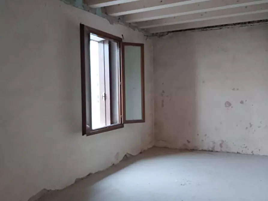 Immagine 4 di Casa bifamiliare in vendita  in via ippodromo a Sandrigo