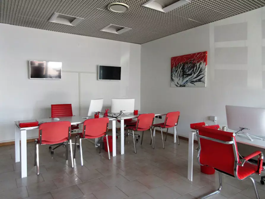 Immagine 6 di Casa bifamiliare in vendita  in via ippodromo a Sandrigo