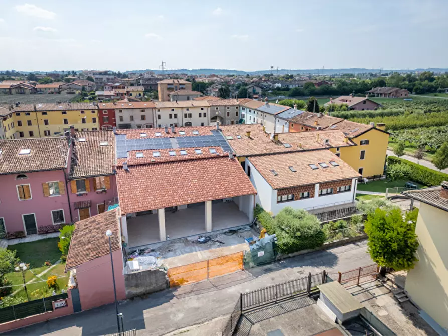 Immagine 1 di Villetta a schiera in vendita  in Corte Beccarie a Sona