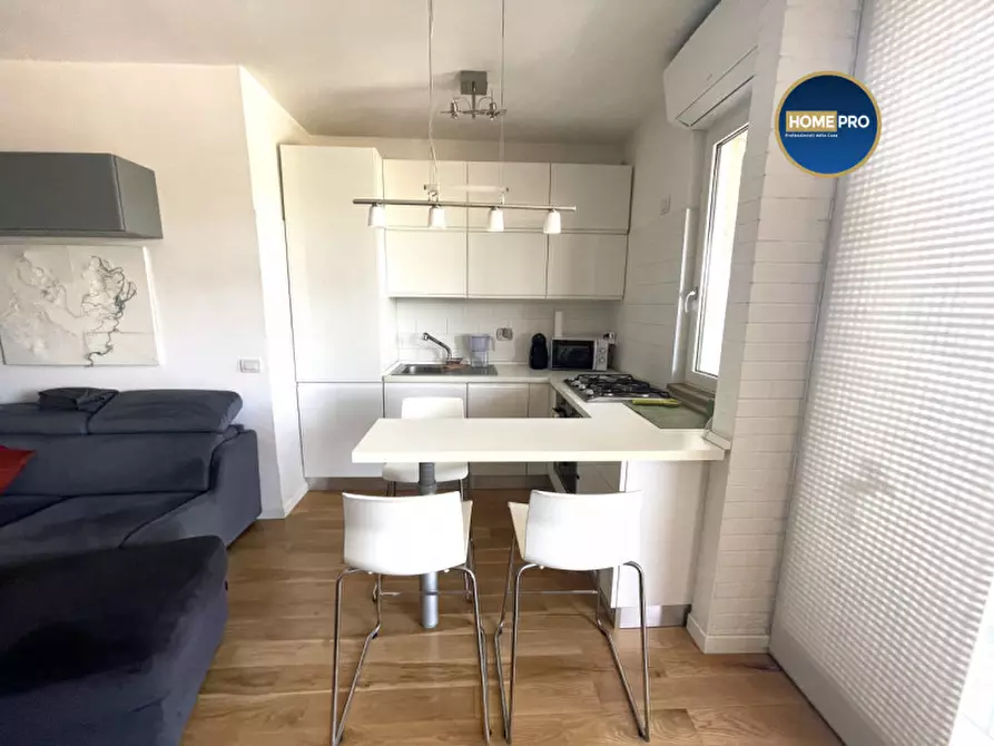 Immagine 3 di Appartamento in affitto  in via Raffaele Conforti a Roma