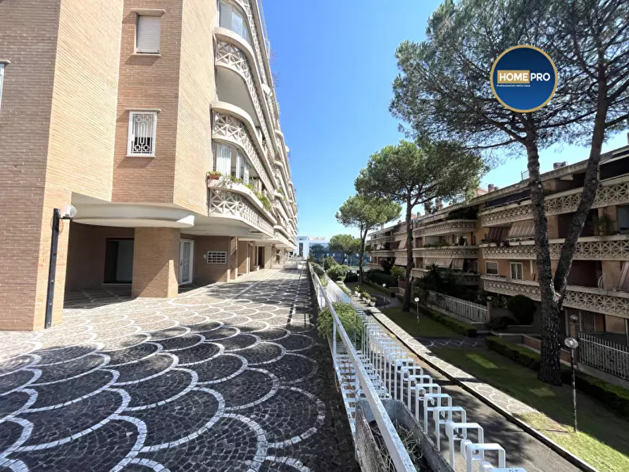 Immagine 13 di Appartamento in affitto  in via Raffaele Conforti a Roma