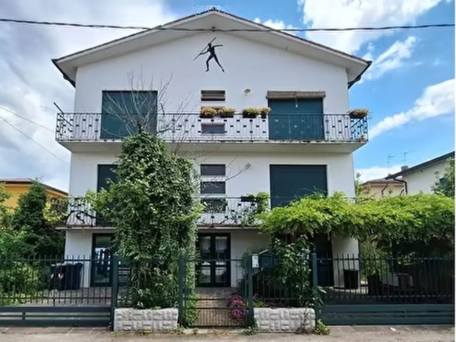 Immagine 1 di Casa indipendente in vendita  in Via Roma, 79 a Ponte San Nicolo'