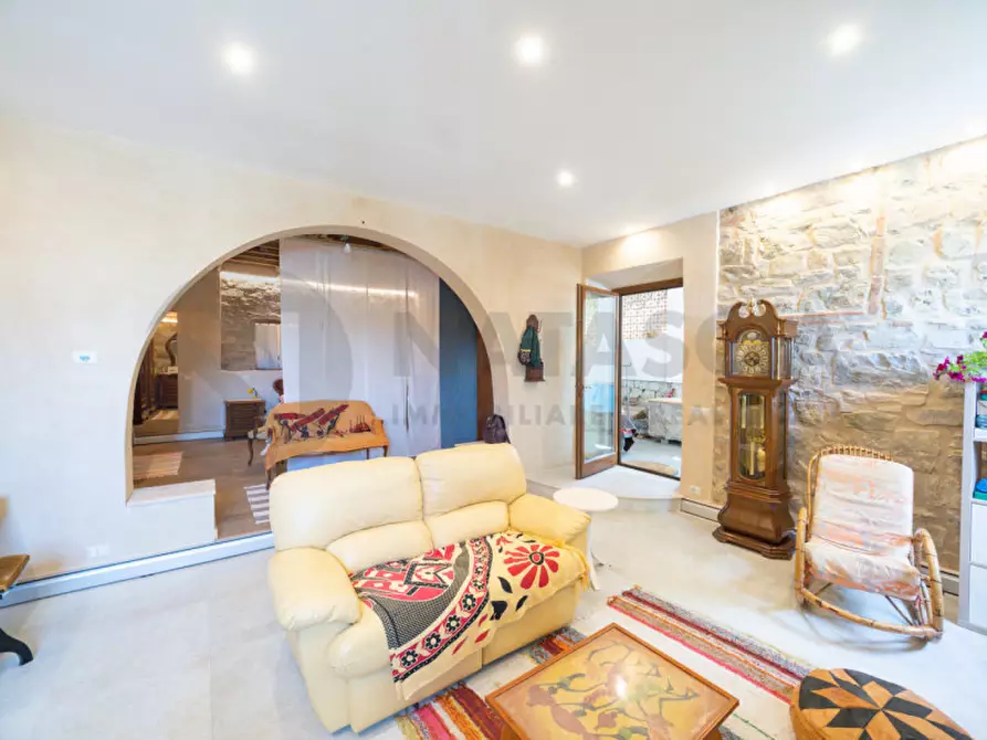 Immagine 7 di Villa in vendita  in VIA DI MONTEFIESOLE a Pontassieve