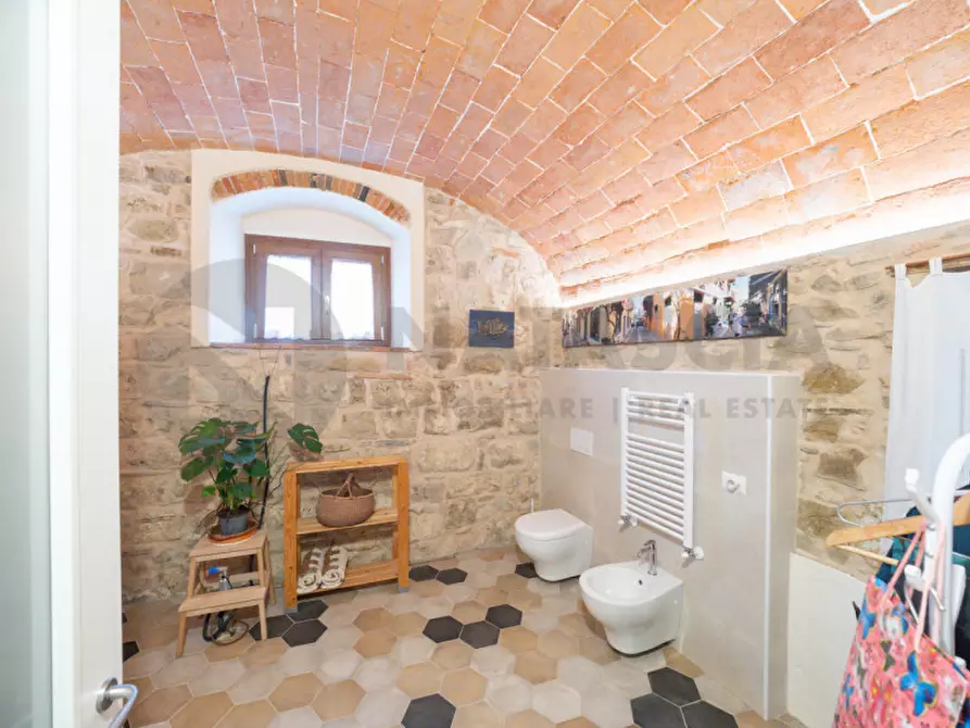 Immagine 22 di Villa in vendita  in VIA DI MONTEFIESOLE a Pontassieve