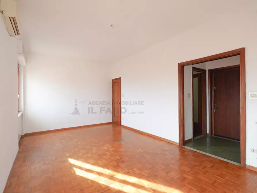 Immagine 6 di Appartamento in vendita  in via Giacomo Leopardi a La Maddalena