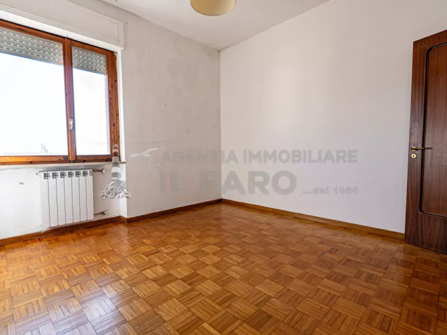 Immagine 16 di Appartamento in vendita  in via Giacomo Leopardi a La Maddalena