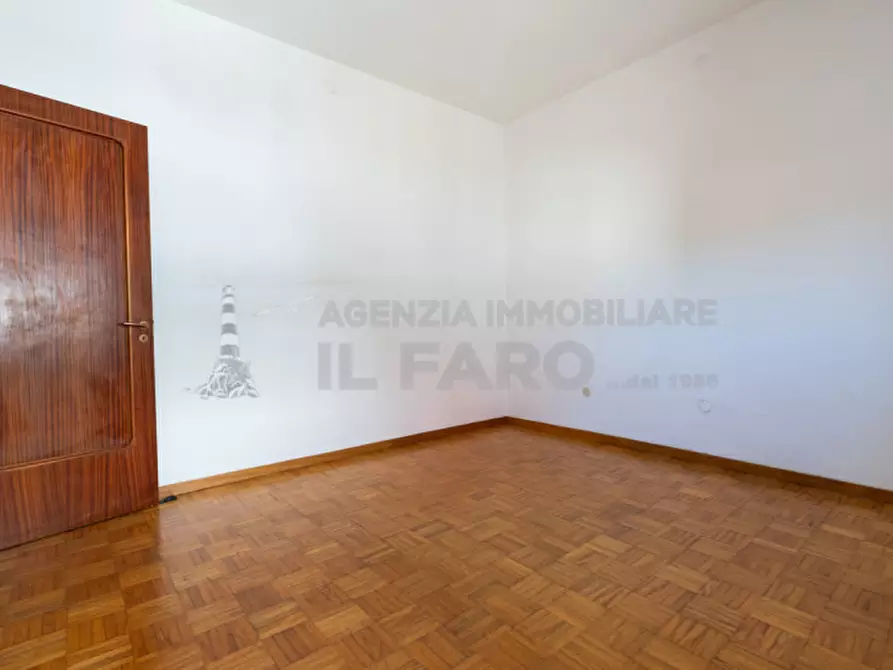 Immagine 20 di Appartamento in vendita  in via Giacomo Leopardi a La Maddalena