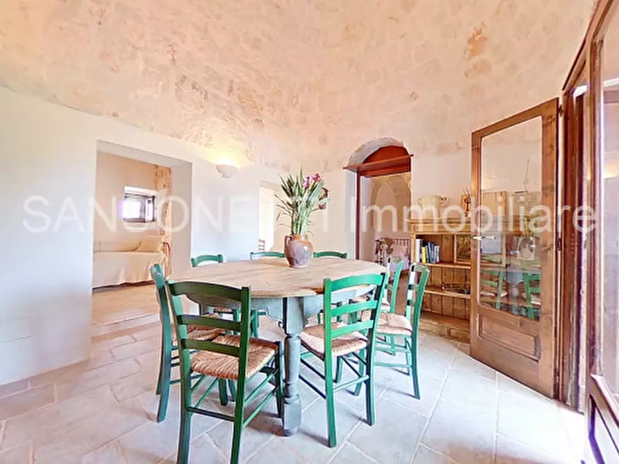 Immagine 25 di Rustico / casale in vendita  in DEKA a Locorotondo