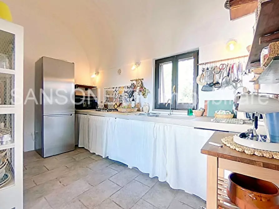 Immagine 42 di Rustico / casale in vendita  in DEKA a Locorotondo