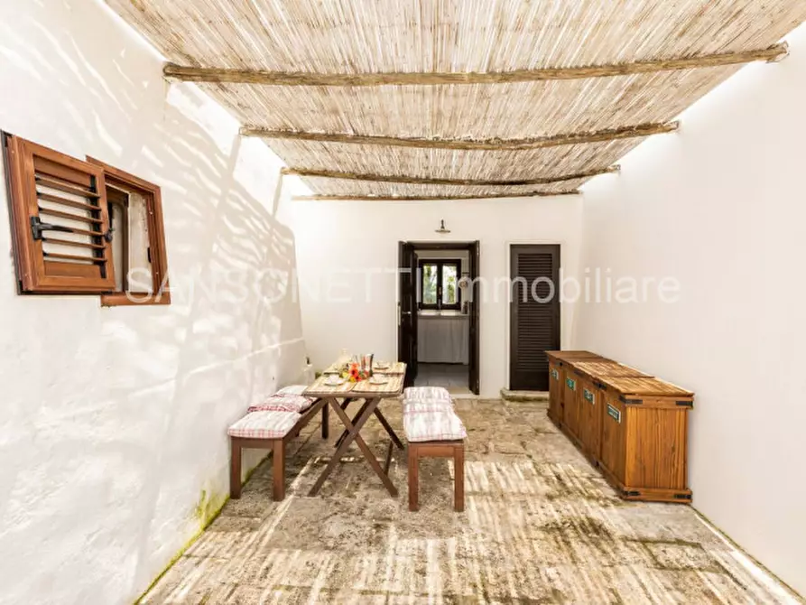 Immagine 44 di Rustico / casale in vendita  in DEKA a Locorotondo