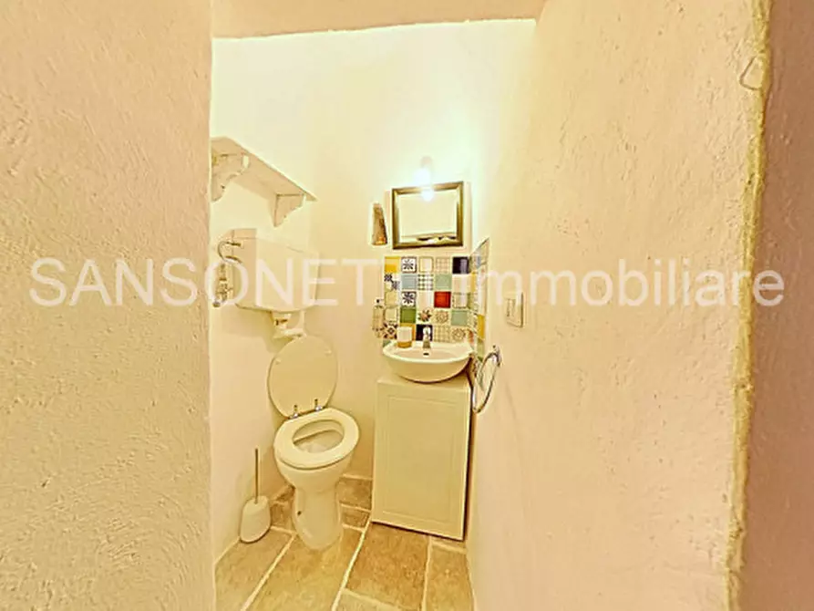 Immagine 65 di Rustico / casale in vendita  in DEKA a Locorotondo