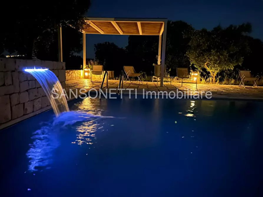 Immagine 71 di Rustico / casale in vendita  in DEKA a Locorotondo