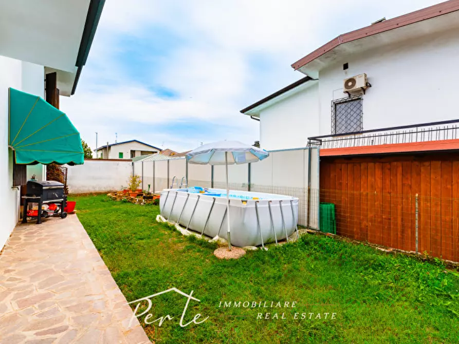 Immagine 38 di Villa in vendita  in Via Bruno Buozzi 24 a Borgo Virgilio