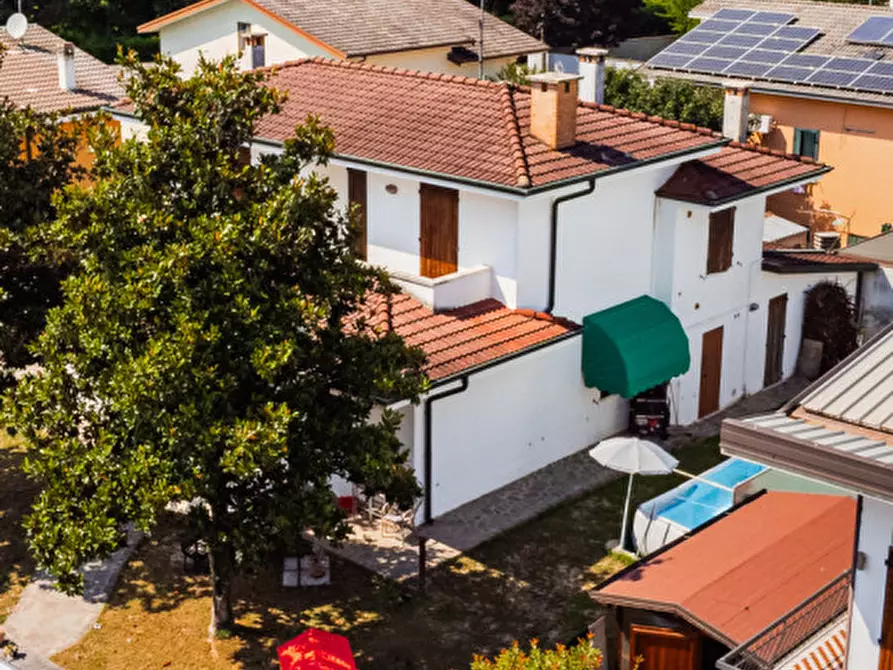 Immagine 45 di Villa in vendita  in Via Bruno Buozzi 24 a Borgo Virgilio