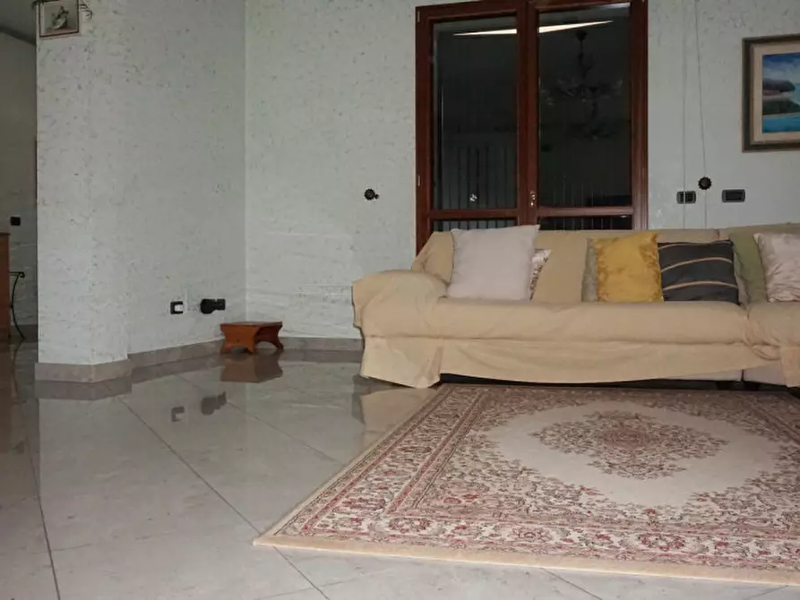 Immagine 13 di Villa in vendita  in Via Pasini a Colorno