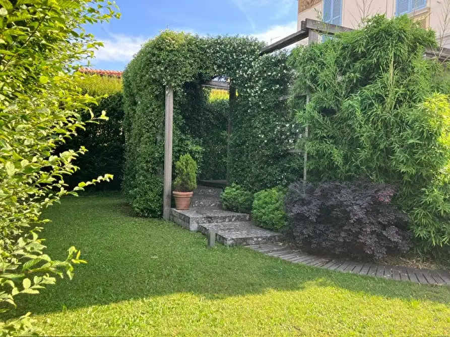 Immagine 6 di Villa in vendita  in Via Volta, 93 a Corbetta