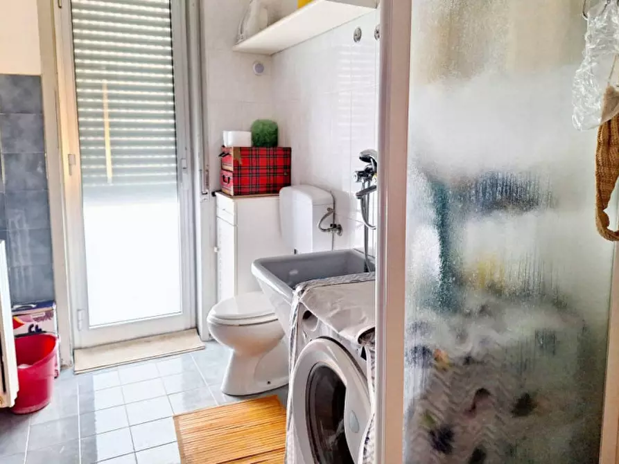 Immagine 6 di Posto auto in vendita  in Riviera Giacomo Matteotti, N. 281 a Badia Polesine