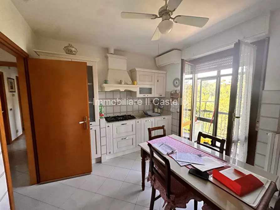 Immagine 3 di Appartamento in vendita  in Via 1 Maggio a Monteleone D'orvieto