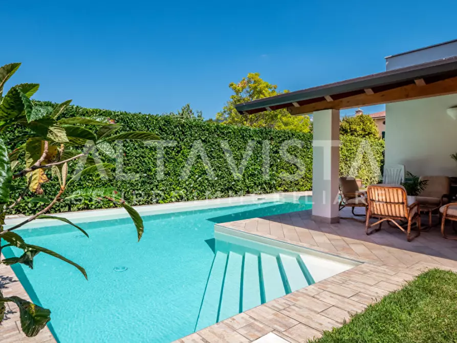 Immagine 13 di Casa bifamiliare in vendita  in Rezzato Dante Alighieri a Rezzato