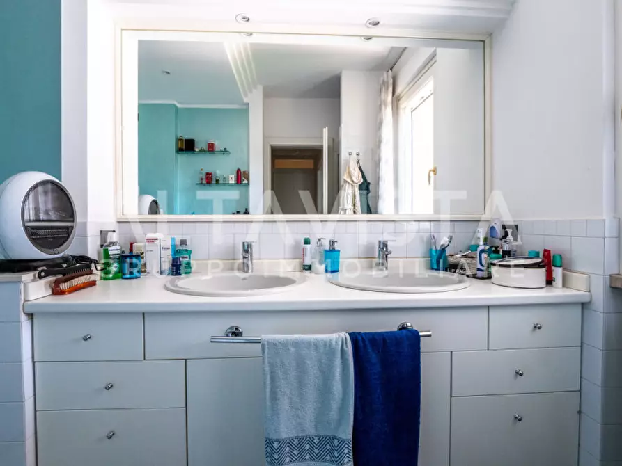 Immagine 54 di Casa bifamiliare in vendita  in Rezzato Dante Alighieri a Rezzato