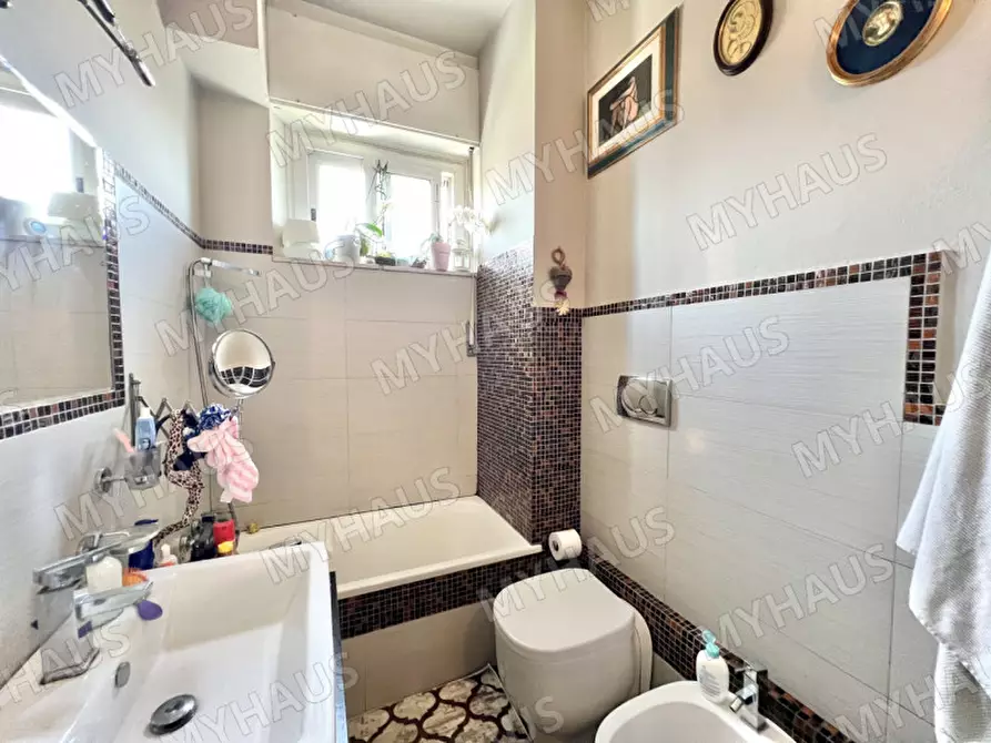 Immagine 14 di Appartamento in vendita  in Via XXV Luglio  56 a Cesenatico