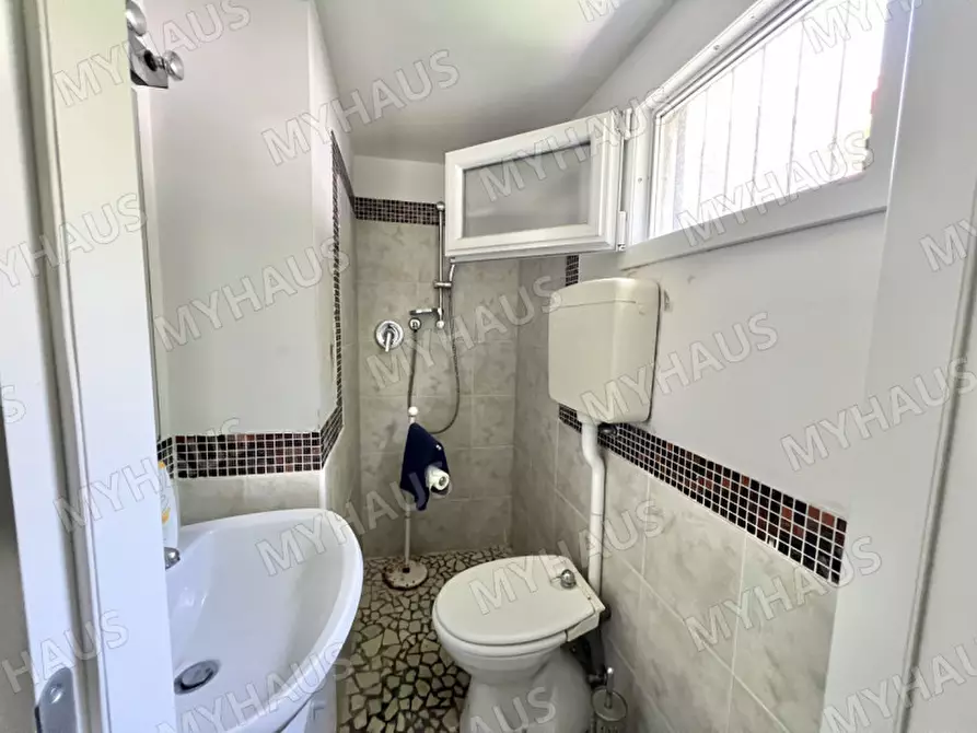 Immagine 30 di Appartamento in vendita  in Via XXV Luglio  56 a Cesenatico